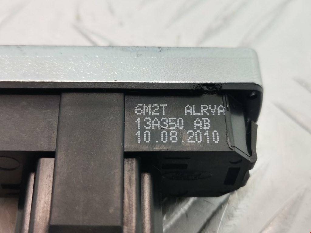 Кнопка аварийной сигнализации (аварийки) FORD Mondeo IV 2007-2015