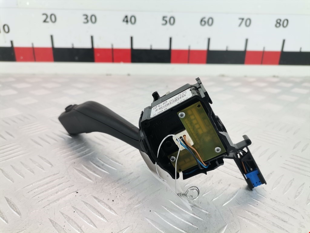 Переключатель стеклоочистителя VOLKSWAGEN Golf V 2003-2009