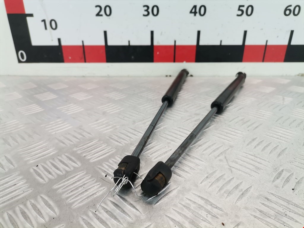 Амортизатор крышки (двери) багажника KIA Picanto 2011-2017