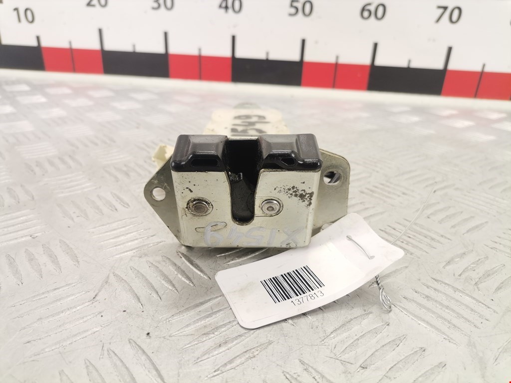 Замок багажника (крышки двери) DAIHATSU Sirion M3 2005-2015