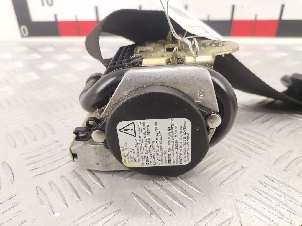 Ремень безопасности передний левый FORD Fiesta 2001-2008