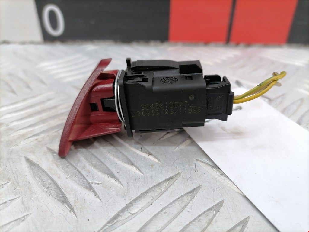 Кнопка аварийной сигнализации (аварийки) PEUGEOT 307 2001-2008