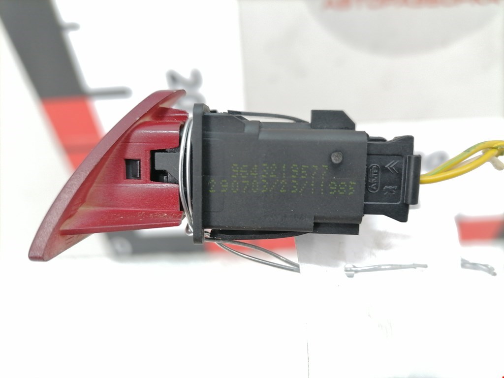 Кнопка аварийной сигнализации (аварийки) PEUGEOT 307 2001-2008