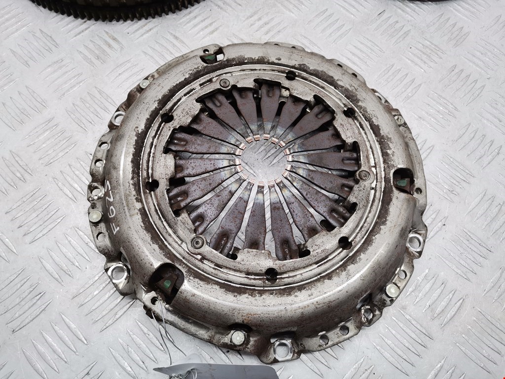 Маховик (демпфер сцепления) PEUGEOT 307 2001-2008