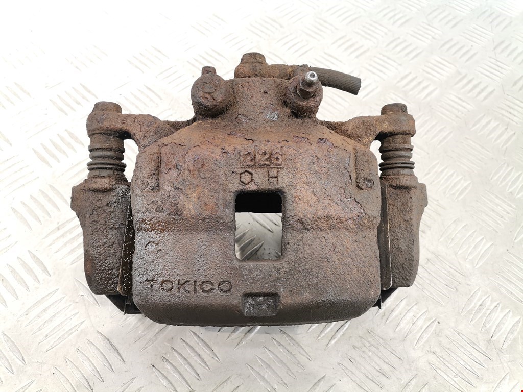 Суппорт передний правый MITSUBISHI L200 KB 2006-2015