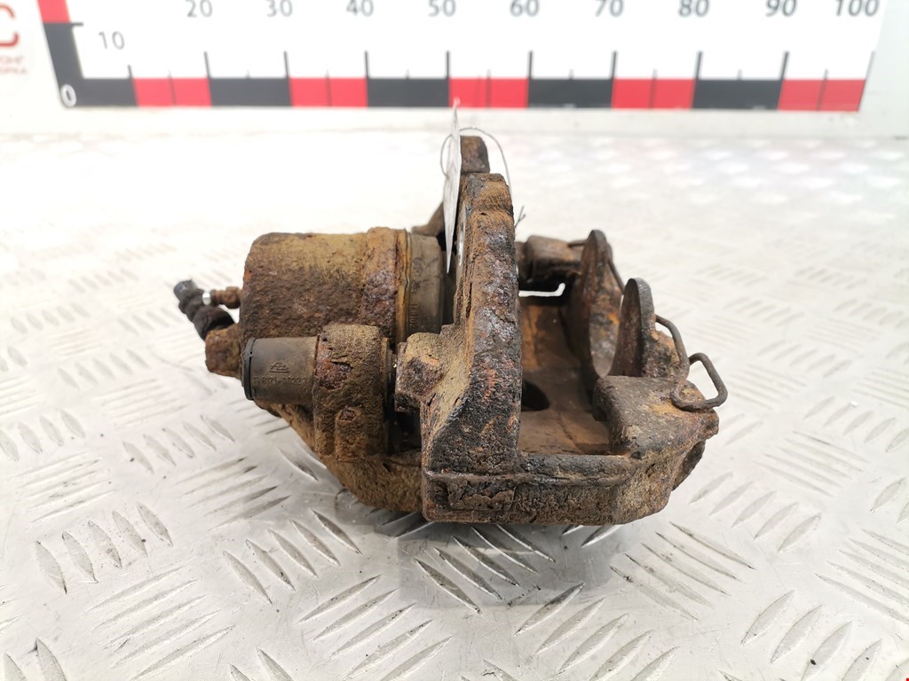 Суппорт передний правый MAZDA Mazda 3 BL 2009-2013