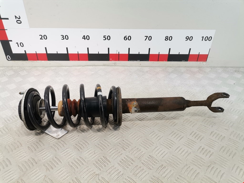 Амортизатор передний правый VOLKSWAGEN Passat B5 1997-2005