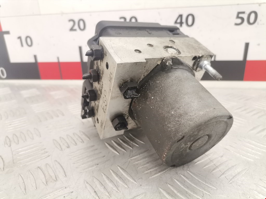 Блок ABS (насос) AUDI A4 B7 2004-2007