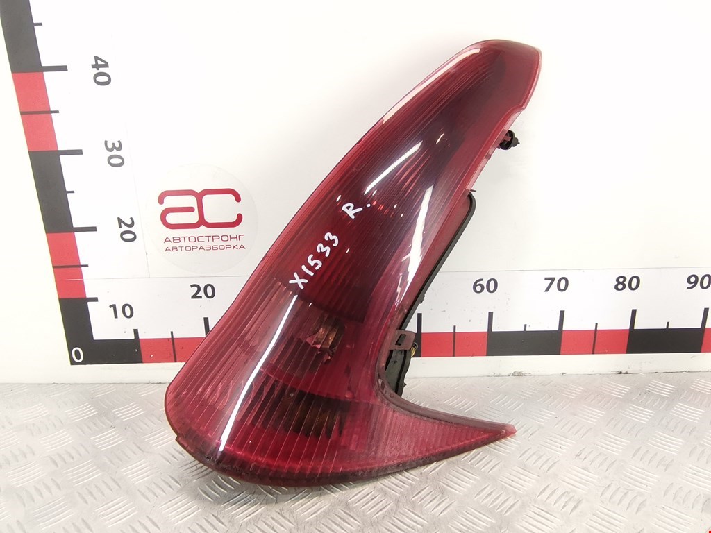 Фонарь задний правый PEUGEOT 206 1998-2012