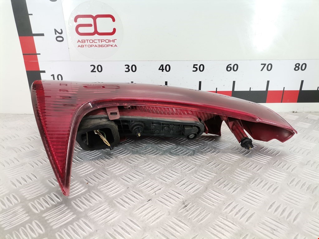 Фонарь задний правый PEUGEOT 206 1998-2012