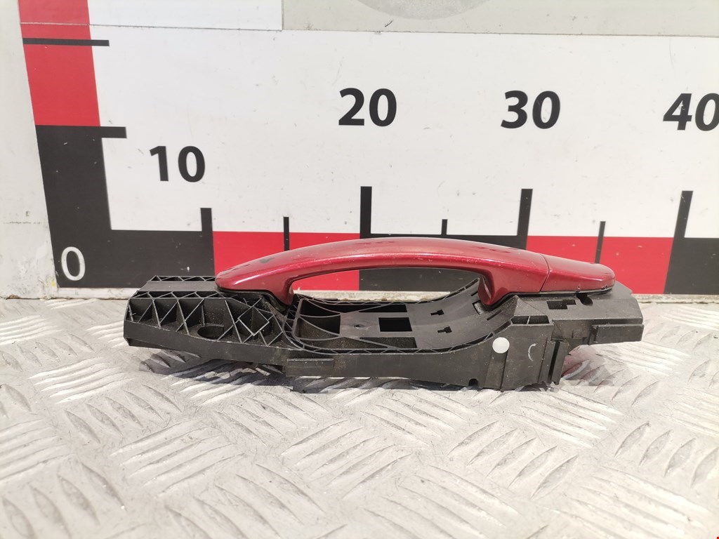 Ручка двери задней наружная правая SEAT Ibiza 2008-2017