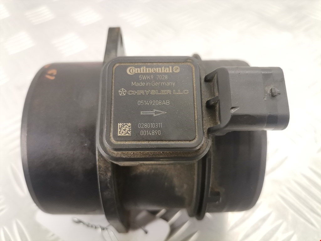 Расходомер воздуха (массметр, датчик ДМРВ) JEEP Compass 2006-2016