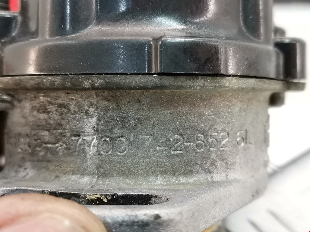 Распределитель зажигания (трамблер) RENAULT Megane I 1996-2002