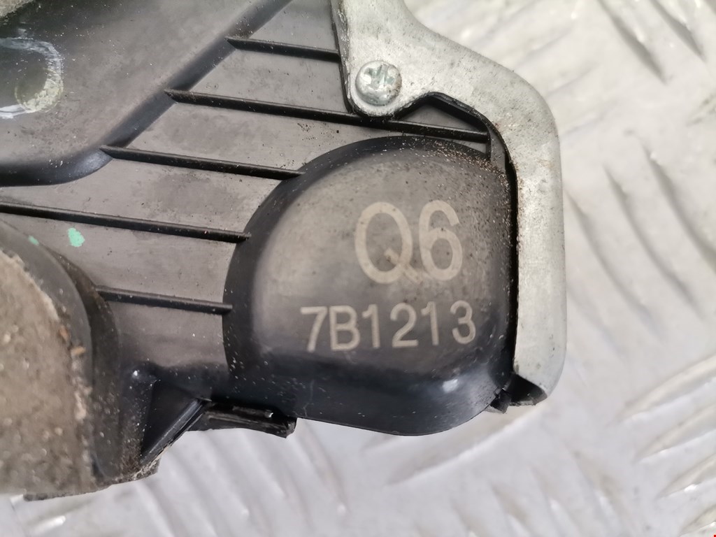 Замок двери передней правой TOYOTA RAV 4 XA30 2006-2012