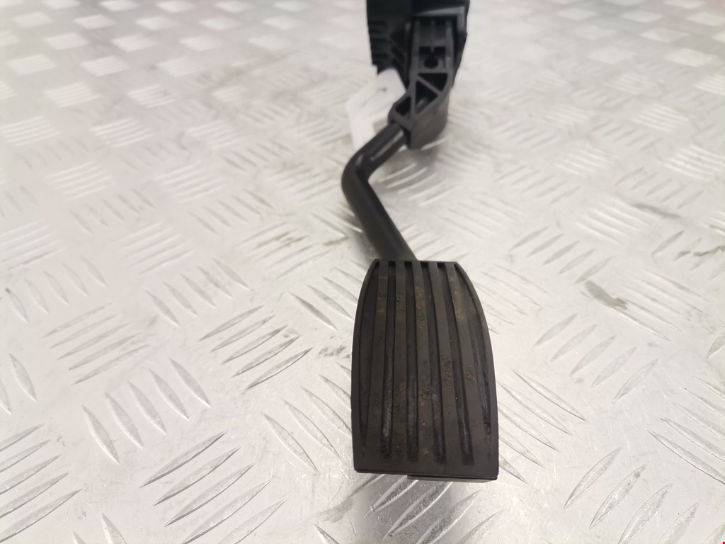 Педаль газа FIAT Grande Punto 2005-2009