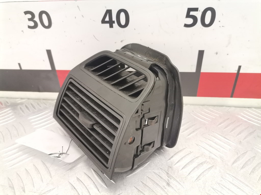 Дефлектор воздушный FIAT Grande Punto 2005-2009