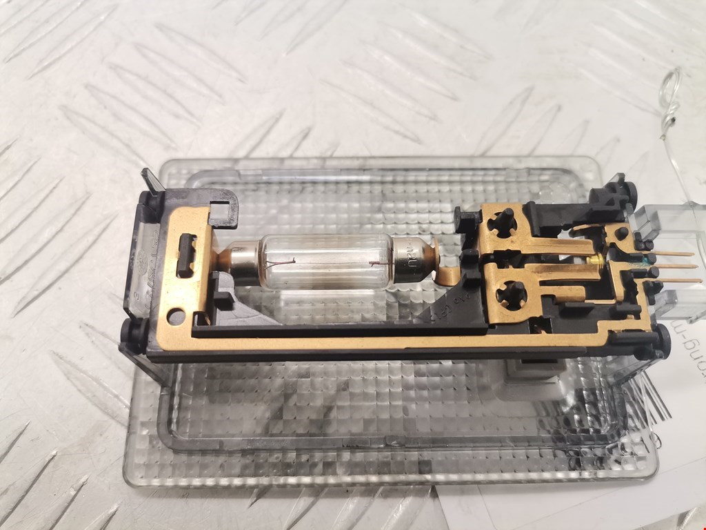 Плафон салонный (салона фонарь) OPEL Corsa D 2006-2014