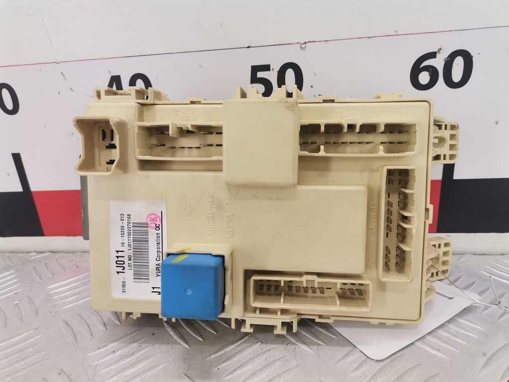 Датчик уровня в бачок омывателя KIA Venga 2010-2018