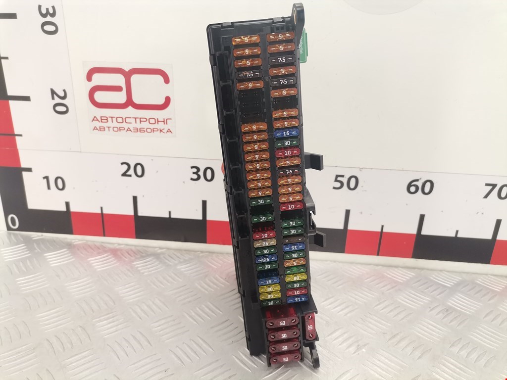 Датчик уровня в бачок омывателя LAND ROVER Range Rover 2002-2012