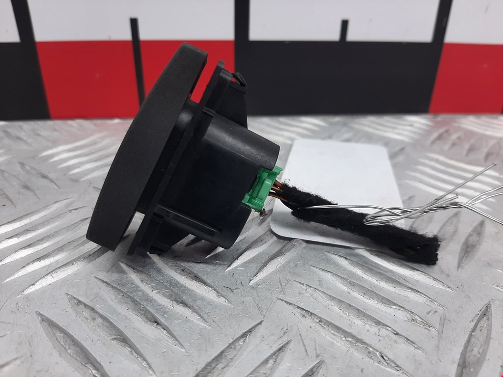 Кнопка аварийной сигнализации (аварийки) FORD C-MAX 2003-2010