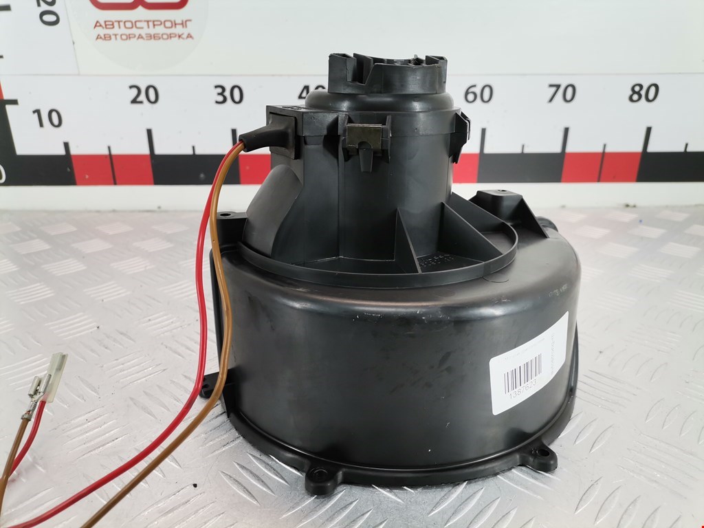 Моторчик (мотор) отопителя салона OPEL Astra G 1998-2005