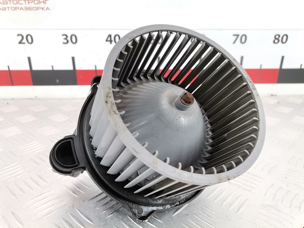 Моторчик печки (вентилятор отопителя) Kia Picanto 2 (2011-2017)