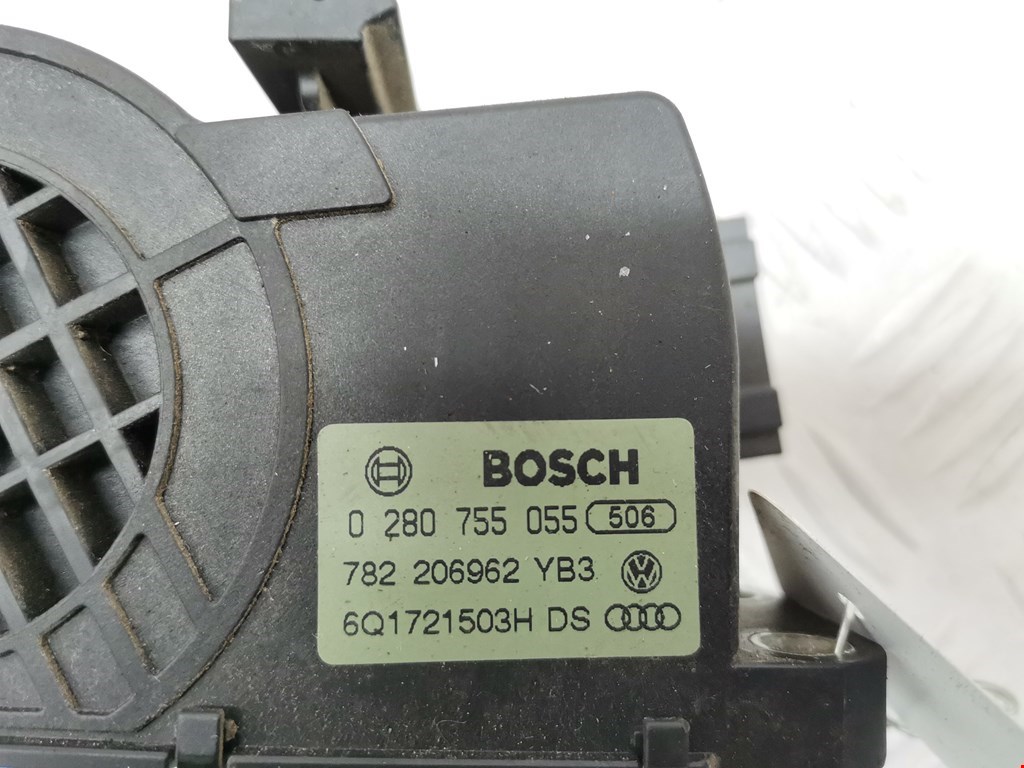 Педаль газа SKODA Roomster 2006-2015