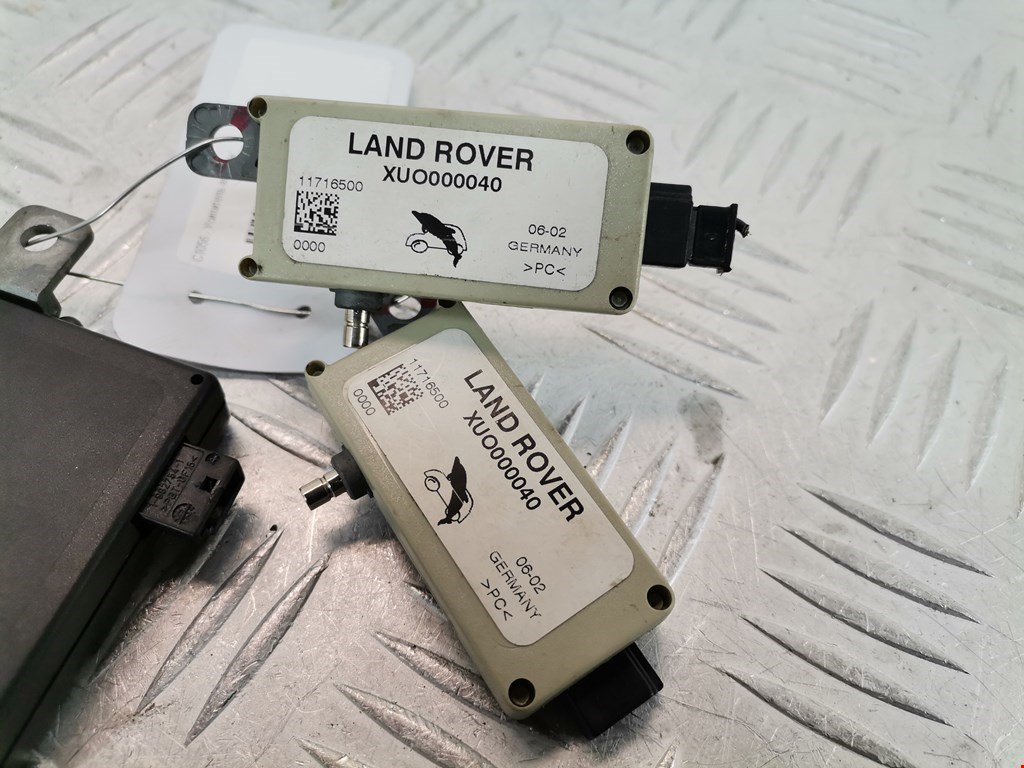 Усилитель антенны LAND ROVER Range Rover 2002-2012