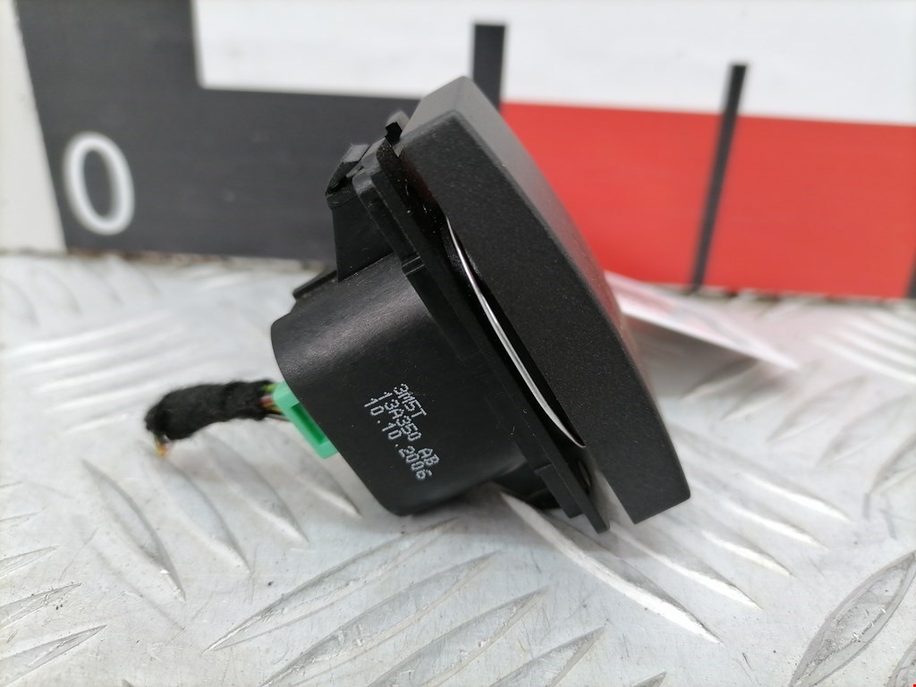 Кнопка аварийной сигнализации (аварийки) FORD C-MAX 2003-2010