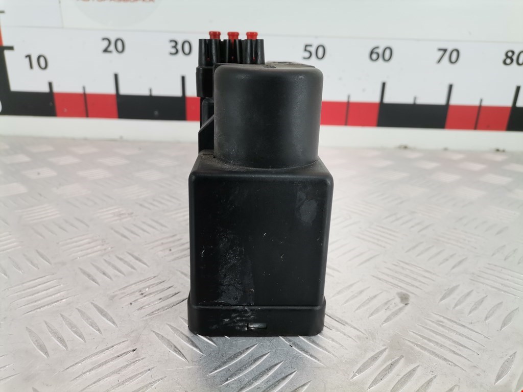 Вакуумное устройство системы (компрессор) центрального замка MERCEDES-BENZ SL-Class R129 1989-2001