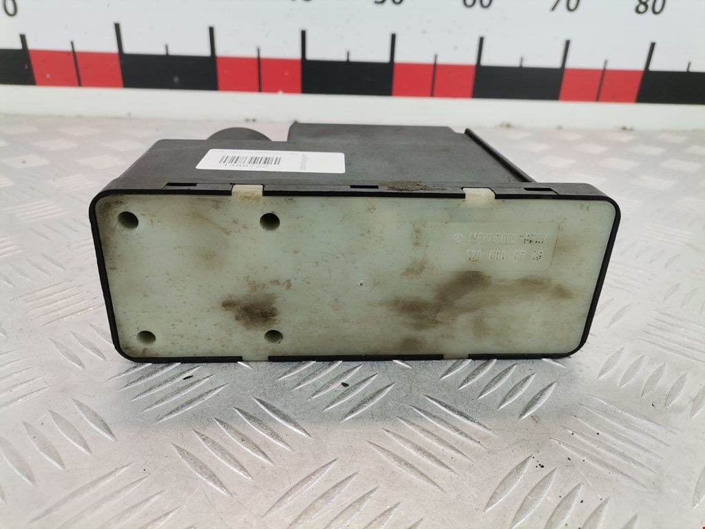 Вакуумное устройство системы (компрессор) центрального замка MERCEDES-BENZ SL-Class R129 1989-2001