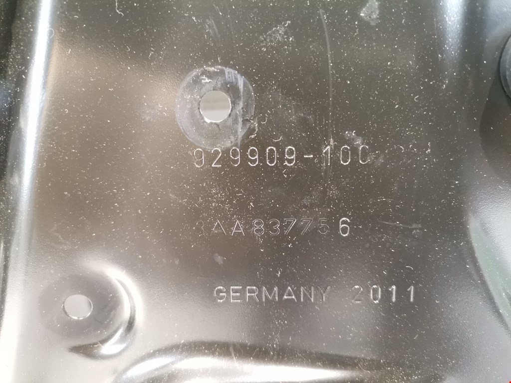 Стеклоподъемник передний правый VOLKSWAGEN Passat B7 2011-2015