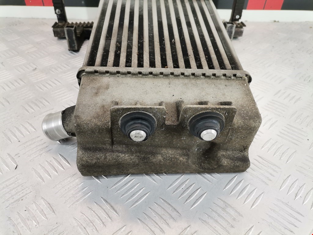 Интеркулер (радиатор интеркулера) TOYOTA Yaris II XP50 2005-2011