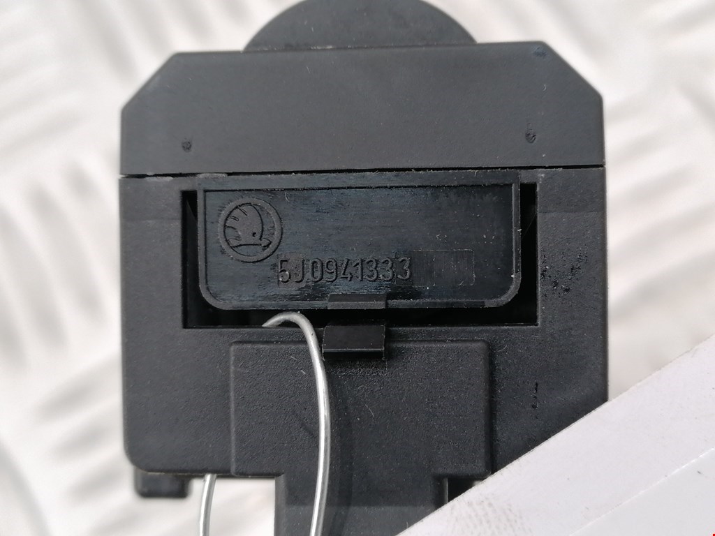 Кнопка корректора фар SKODA Roomster 2006-2015