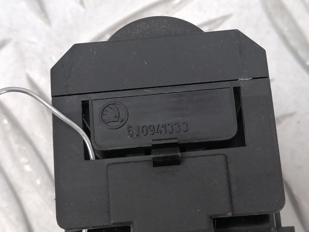 Кнопка корректора фар SKODA Roomster 2006-2015