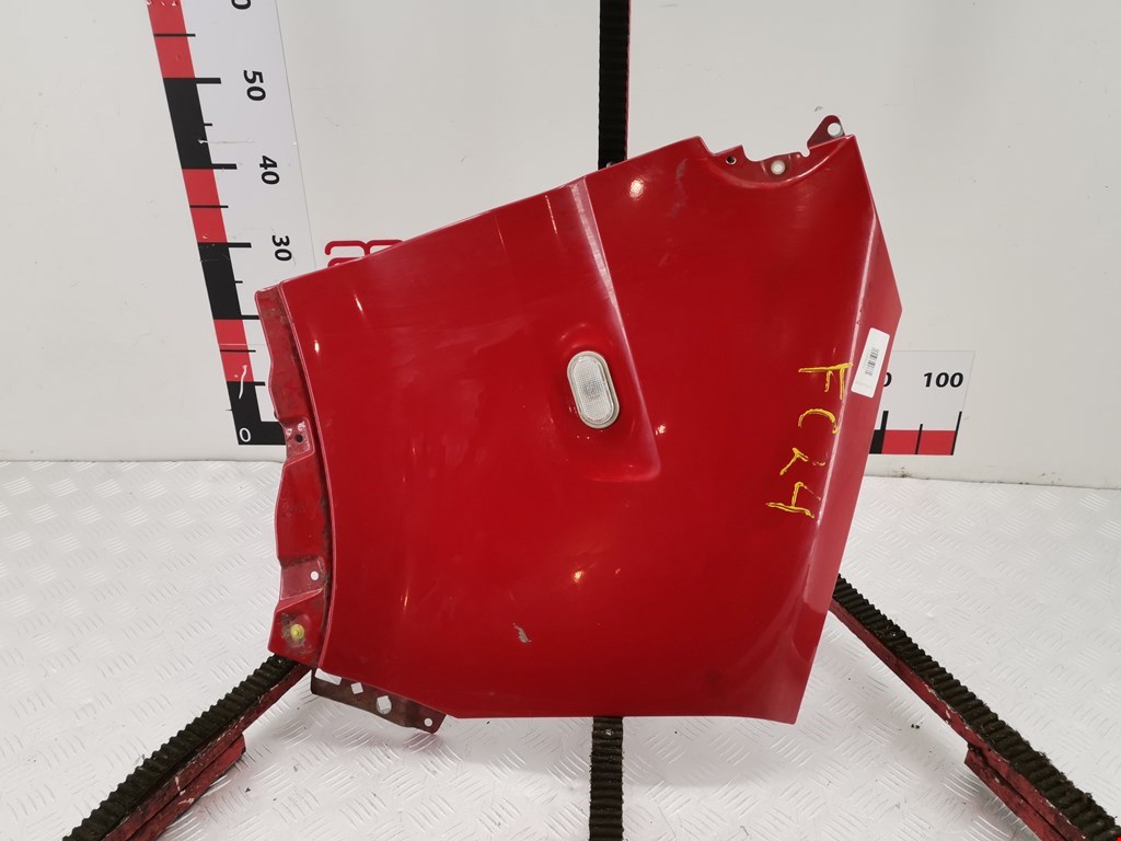 Крыло переднее правое RENAULT Master 1998-2010