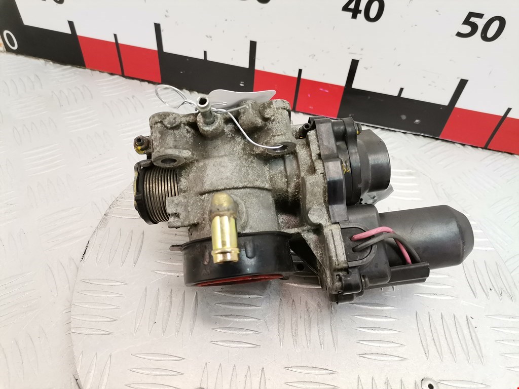 Заслонка дроссельная электрическая TOYOTA Prius II XW20 2003-2012