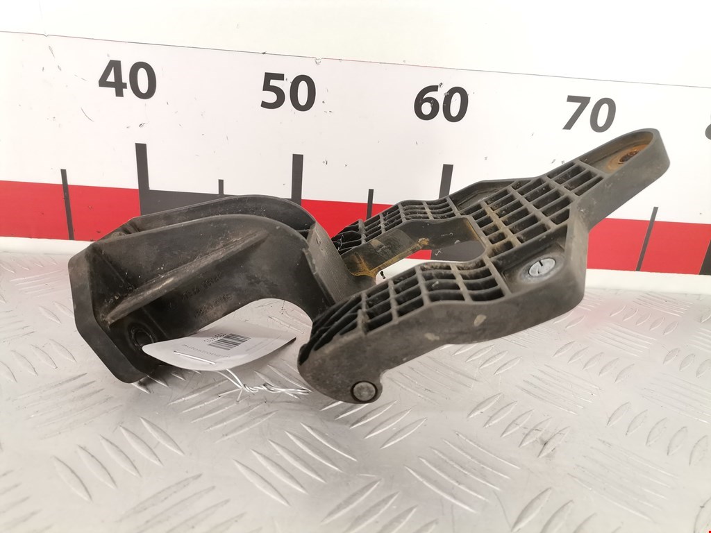 Петля капота левая/правая DAF LF 2001-2013