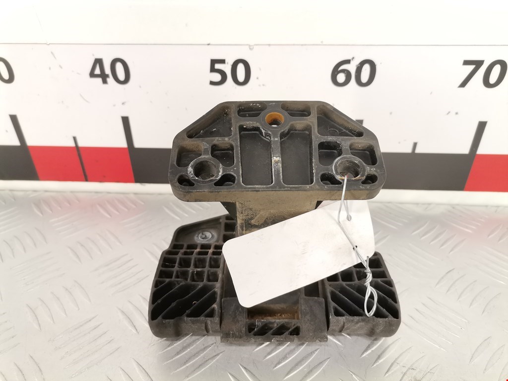 Петля капота левая/правая DAF LF 2001-2013