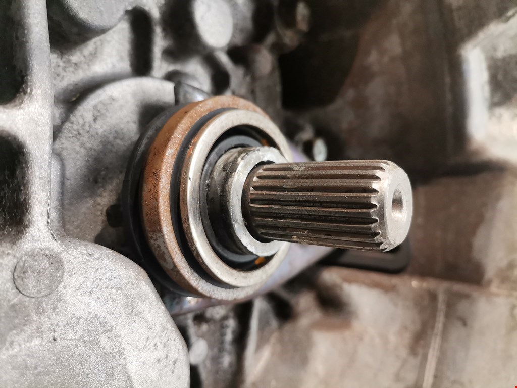 МКПП (Механическая коробка переключения передач) KIA Sportage II 2004-2010