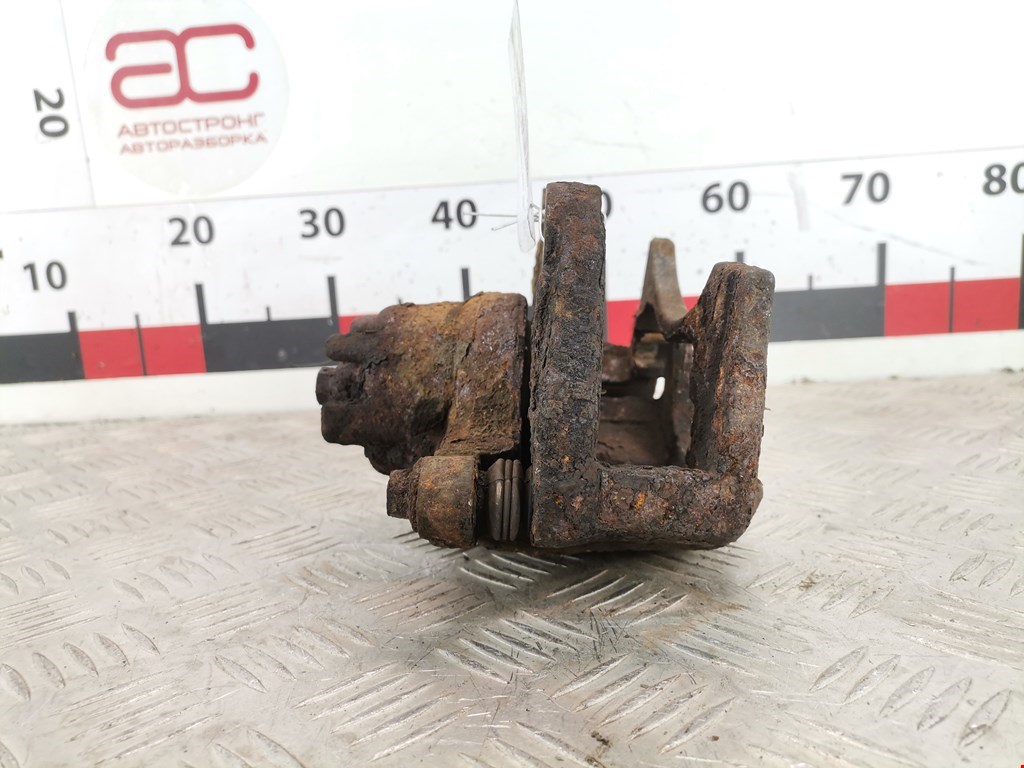 Суппорт передний правый JEEP Compass 2006-2016