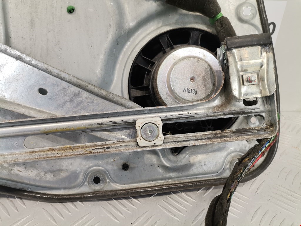 Стеклоподъемник передний правый VOLVO V70 III 2007-2016