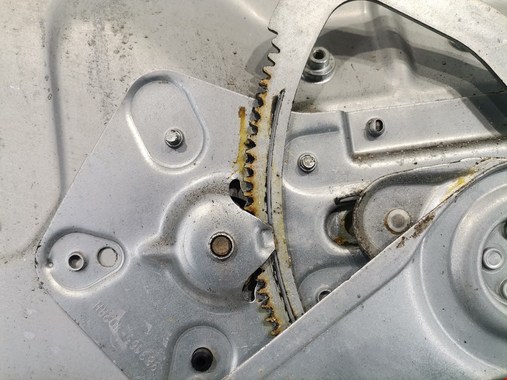 Стеклоподъемник передний правый VOLVO V70 III 2007-2016