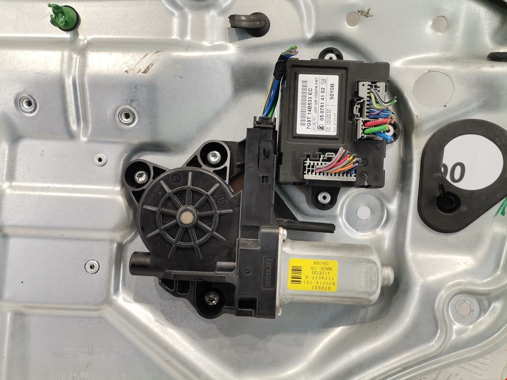 Стеклоподъемник передний правый VOLVO V70 III 2007-2016