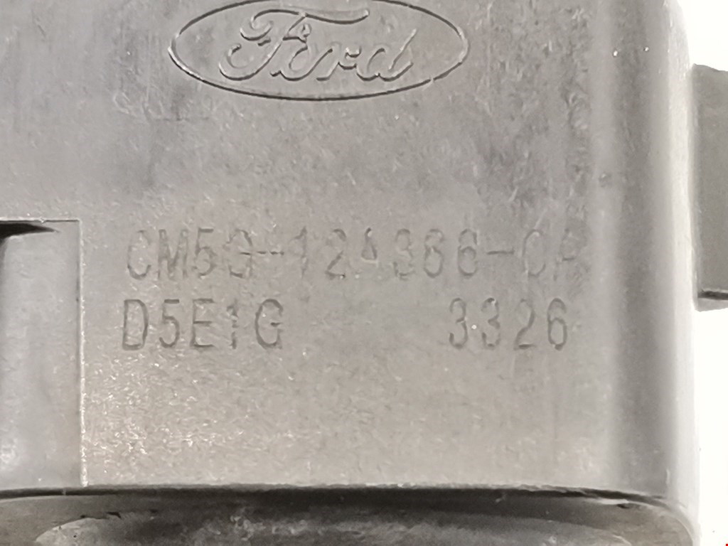 Катушка зажигания FORD Fiesta 2008-2012