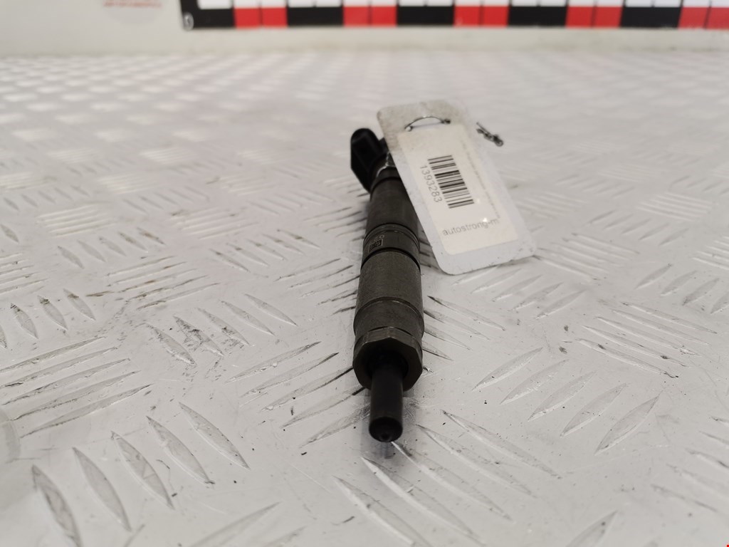 Форсунка дизельная электрическая VOLKSWAGEN Passat B6 2005-2011