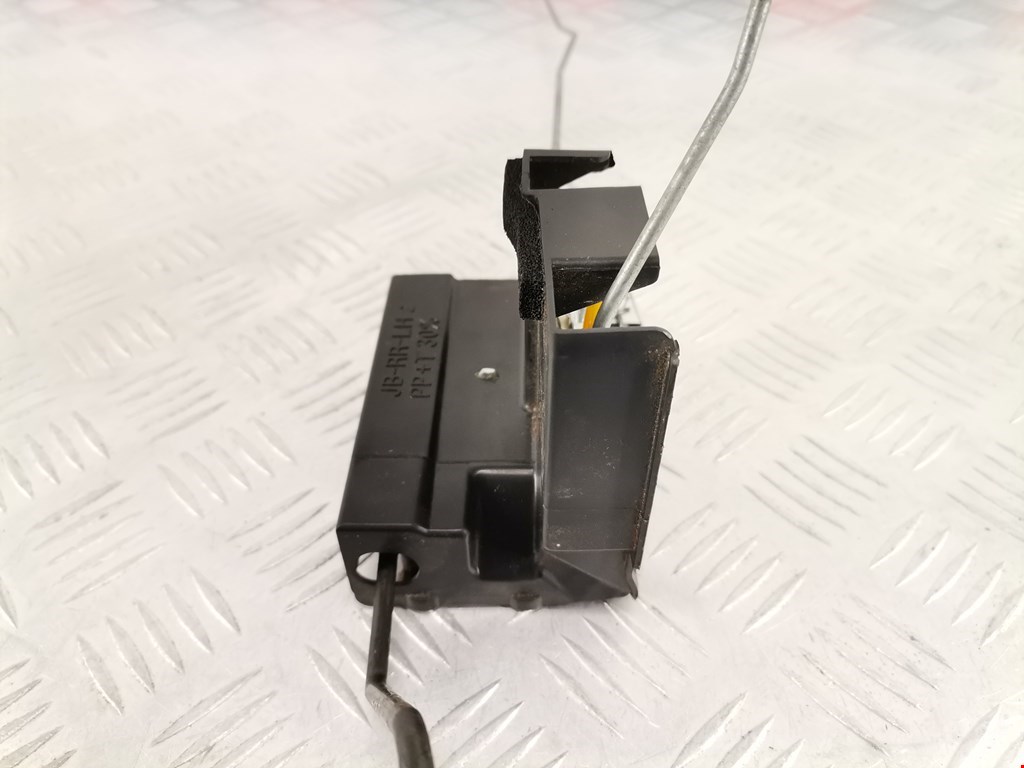 Замок двери задней левой KIA Rio II 2005-2011