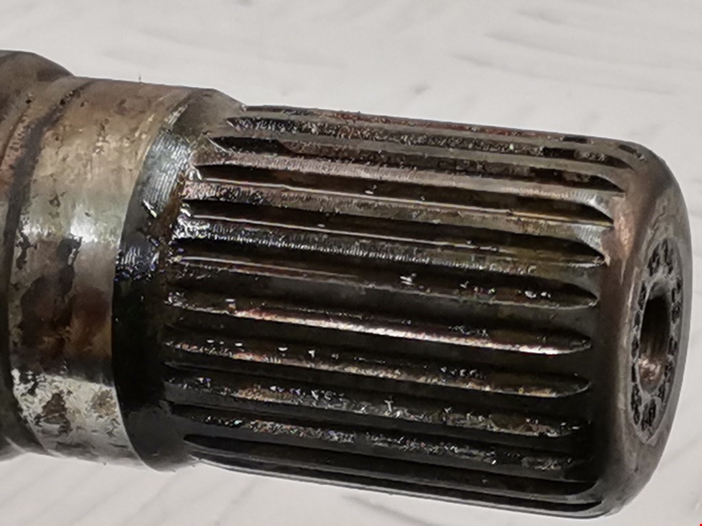 Полуось (привод, приводной вал) передняя правая VOLVO S80 II 2006-2016