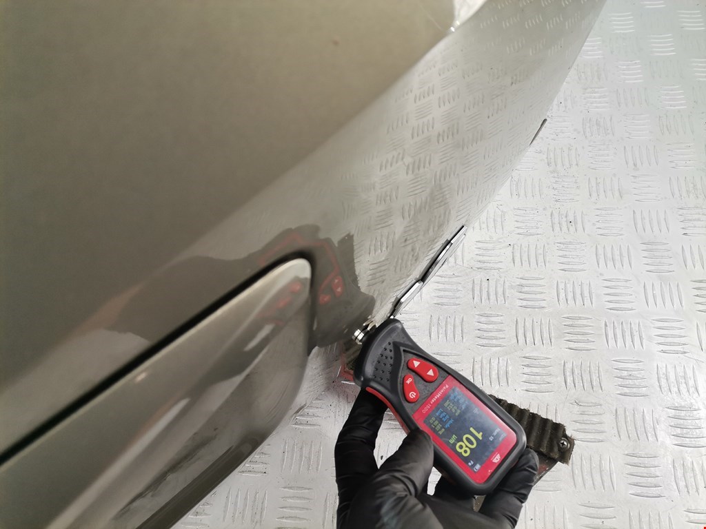 Дверь багажника FIAT Sedici 2005-2014