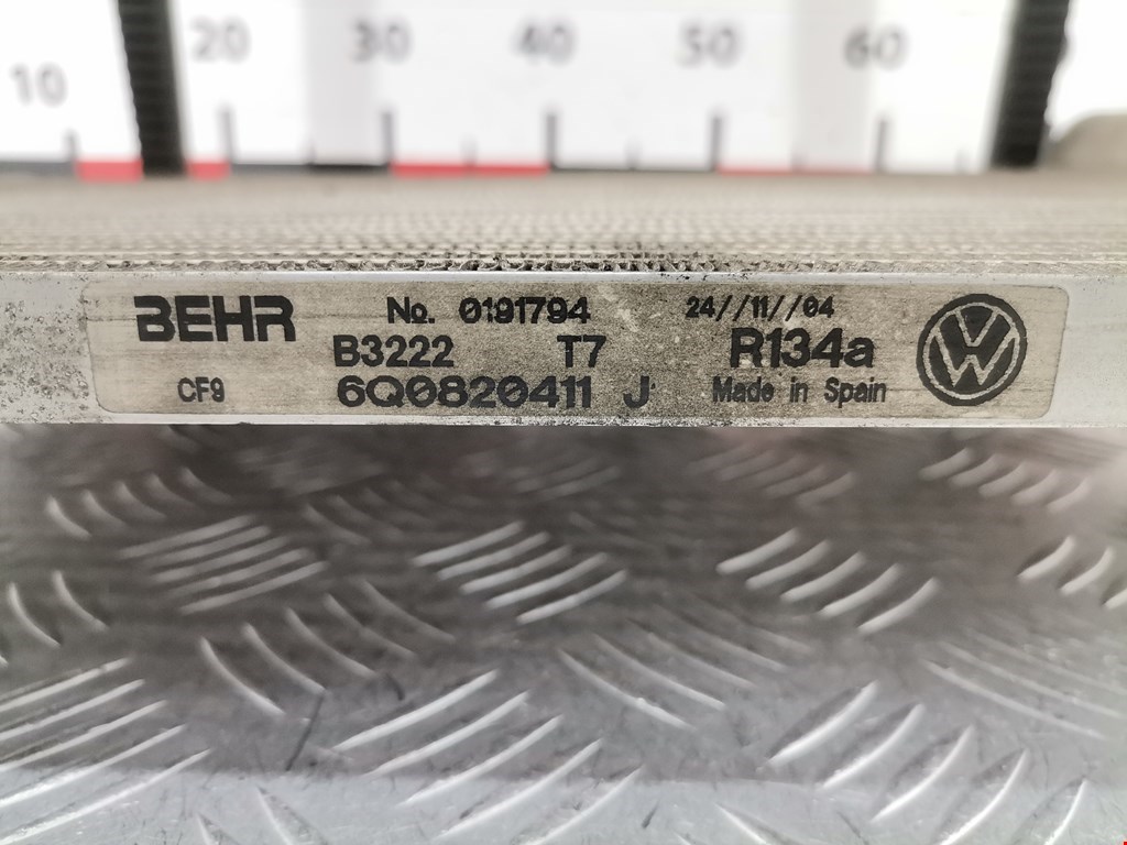 Радиатор кондиционера VOLKSWAGEN Fox 2005-2011